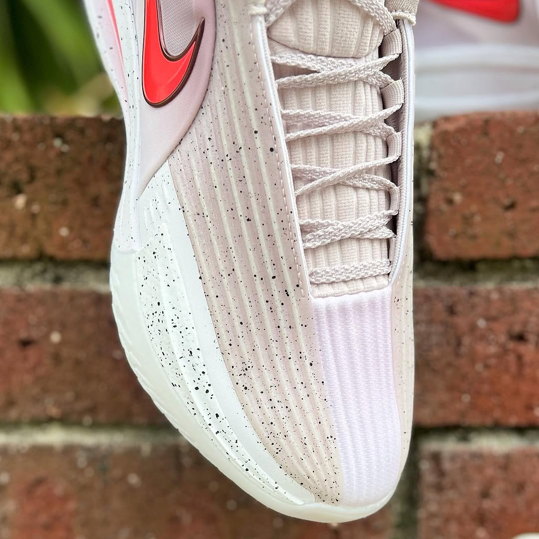 NIKE AIR ZOOM G.T. CUT 3 TURBO EP ナイキ エア ズーム GT カット 3