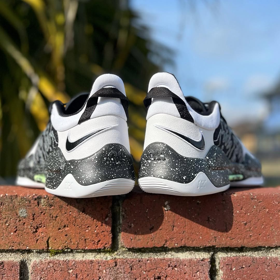 NIKE PG 5 EP 'BLACK WHITE' ナイキ ポール ジョージ 5 【MEN'S