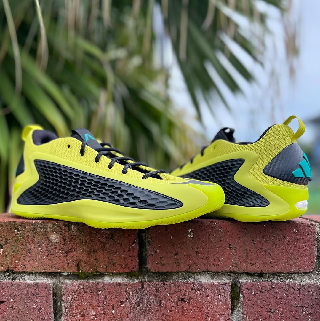 ADIDAS A.E. 1 LOW 'LIME' アディダス アンソニー エドワーズ 1 ロー