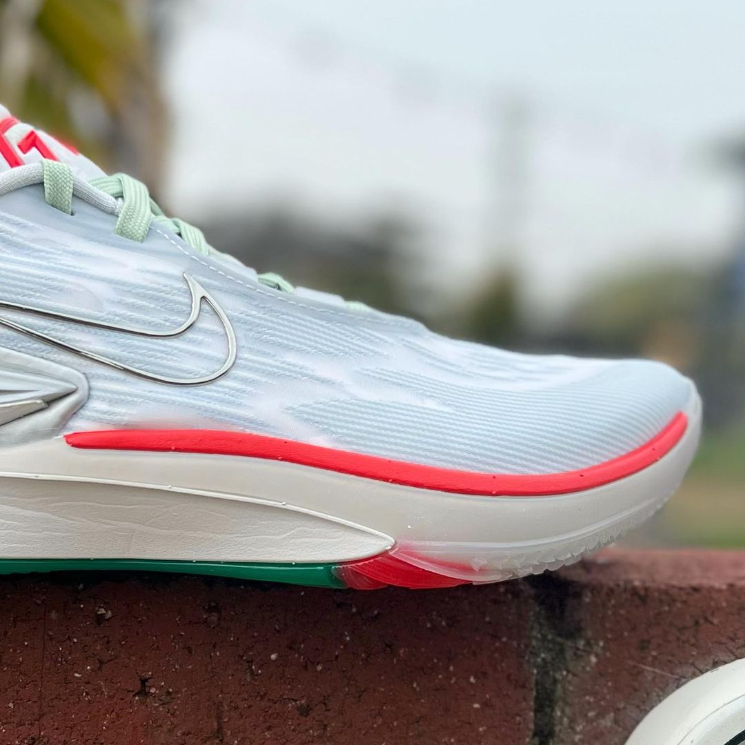 NIKE AIR ZOOM G.T. CUT 2 'CHRISTMAS' ナイキ エア ズーム GT カット