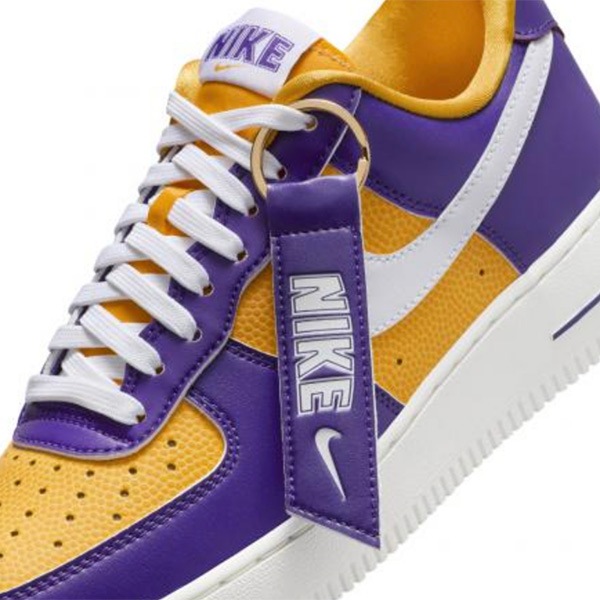 NIKE WMNS AIR FORCE 1 LOW 'BE TRUE TO HER SCHOOL LSU' ナイキ