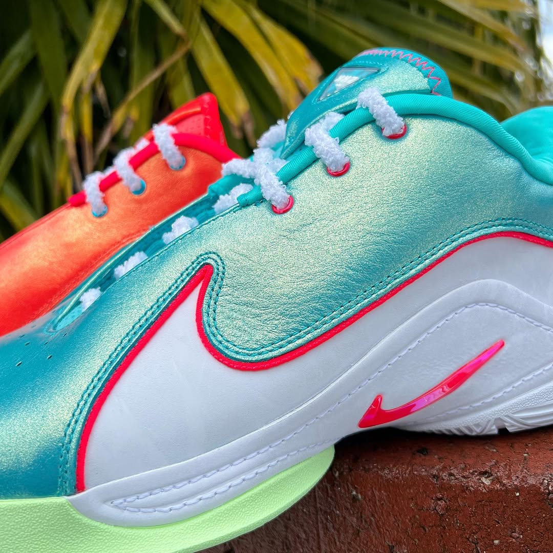 NIKE LEBRON 22 EP 'CHRISTMAS' ナイキ レブロン 22 クリスマス