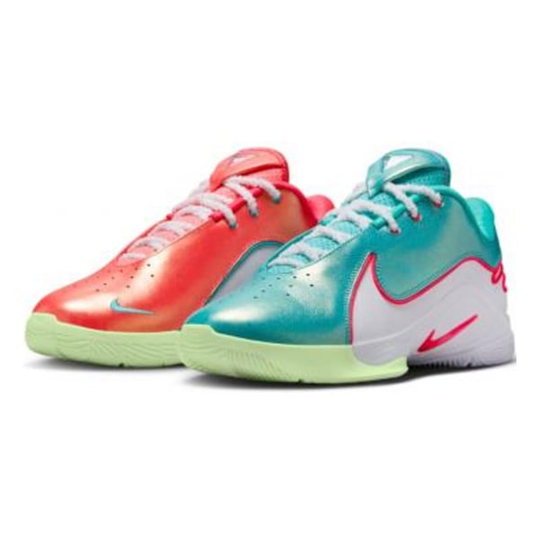 国内未入荷 NIKE LEBRON 22 EP ライムライト　クリスマス NIKE LEBRON 22 EP 'CHRISTMAS' ナイキ レブロン 22 クリスマス