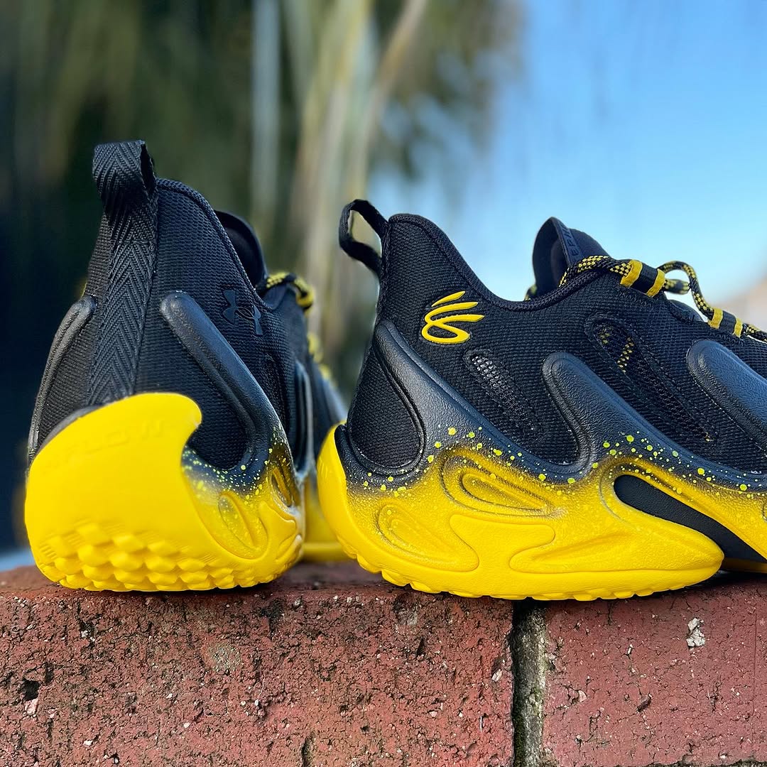 UNDER ARMOUR CURRY 13 'THE CITY' アンダーアーマー カリー 13