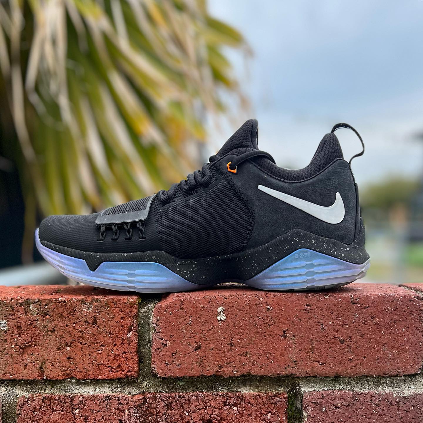 NIKE PG 1 TS PROTOTYPE 'SHINING' ナイキ ポール ジョージ 1
