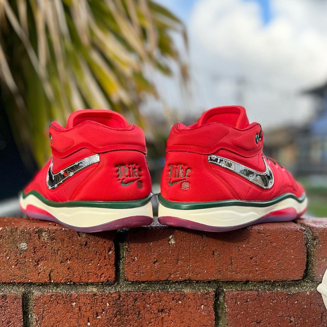 NIKE AIR ZOOM G.T. HUSTLE 2 'CHRISTMAS' ナイキ エア ズーム GT