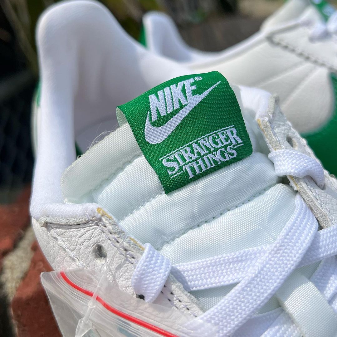 NIKE CLASSIC CORTEZ QS STRANGER THINGS ナイキ X ストレンジャー