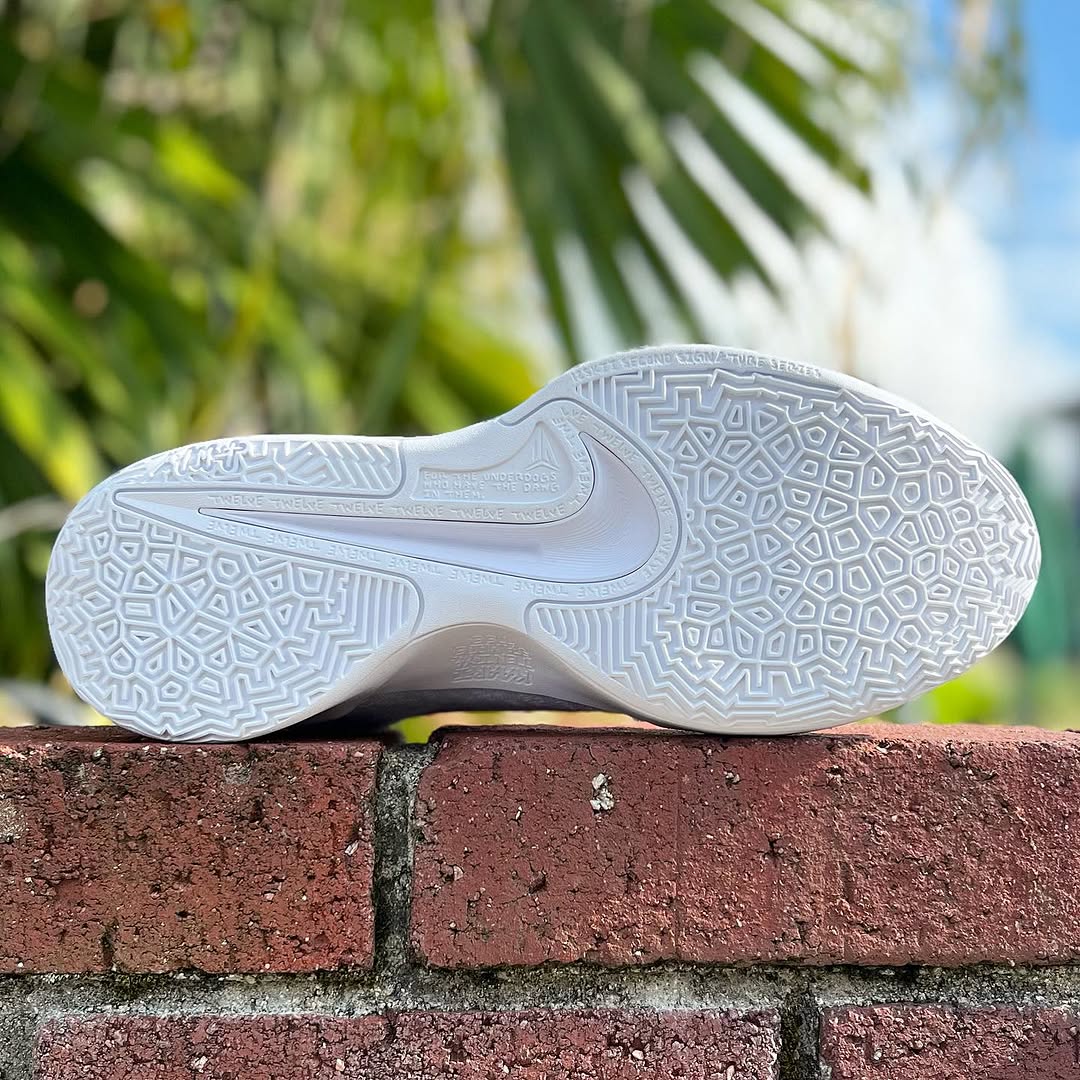 NIKE JA 2 EP TB ナイキ ジャ 2 ジャ モラント 【MEN'S】 white/white