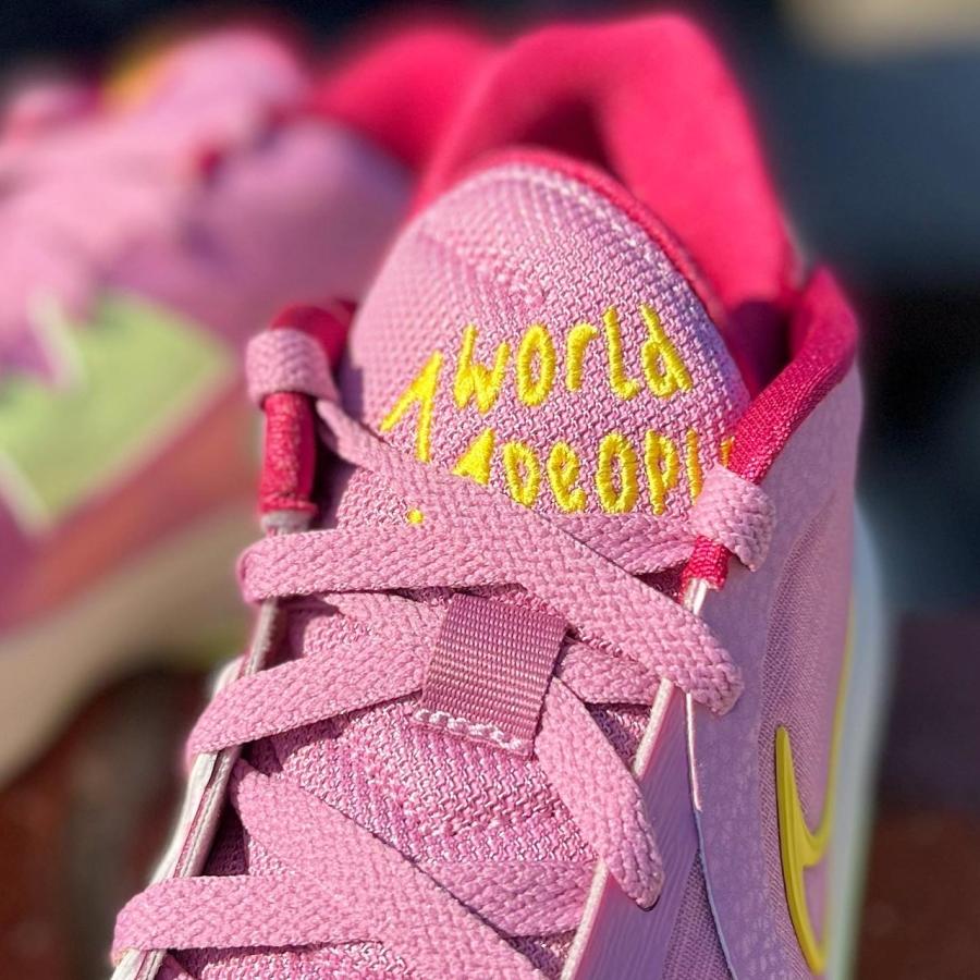 【限定アイテム】NIKE カイリーロー5 ピンク 29cm ナイキ スニーカー Nike Kyrie Low 5 EP ナイキ カイリー5 ローカット DJ6014-005