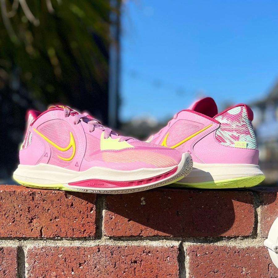 NIKE KYRIE LOW 5 '1 WORLD 1PEOPLE' ナイキ カイリー ローカット 5