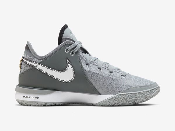 NIKE ZOOM LEBRON NXXT GEN ナイキ ズーム レブロン ネクスト ジェン