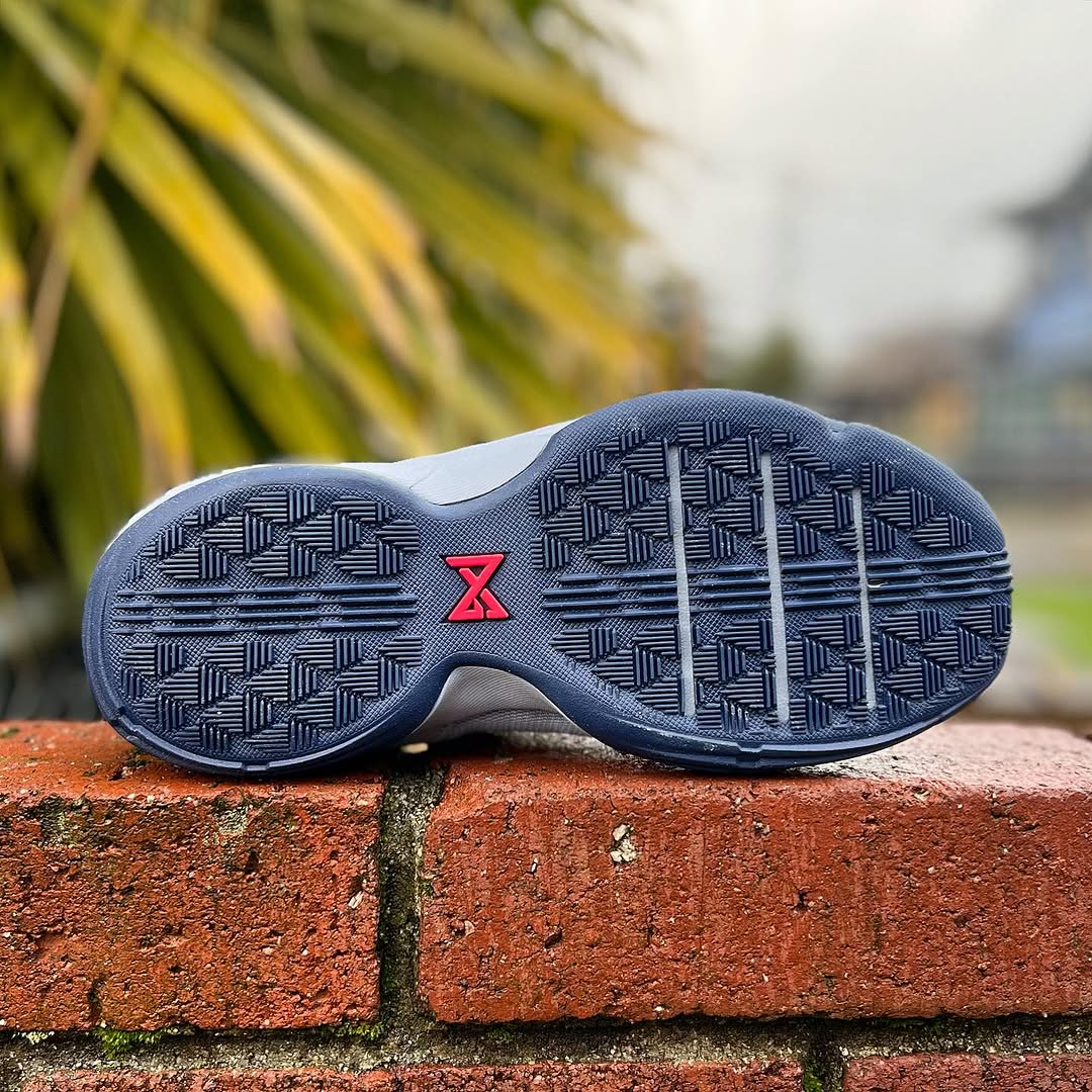 NIKE PG 1 GS 'GLACIER GREY' ナイキ ポール ジョージ 1 【BOY'S