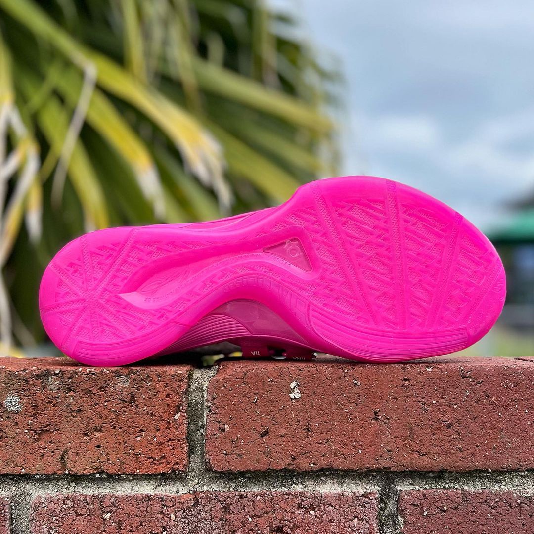 NIKE KD 4 'AUNT PEARL' ナイキ ケーディ 4 ケビン デュラント 2024年