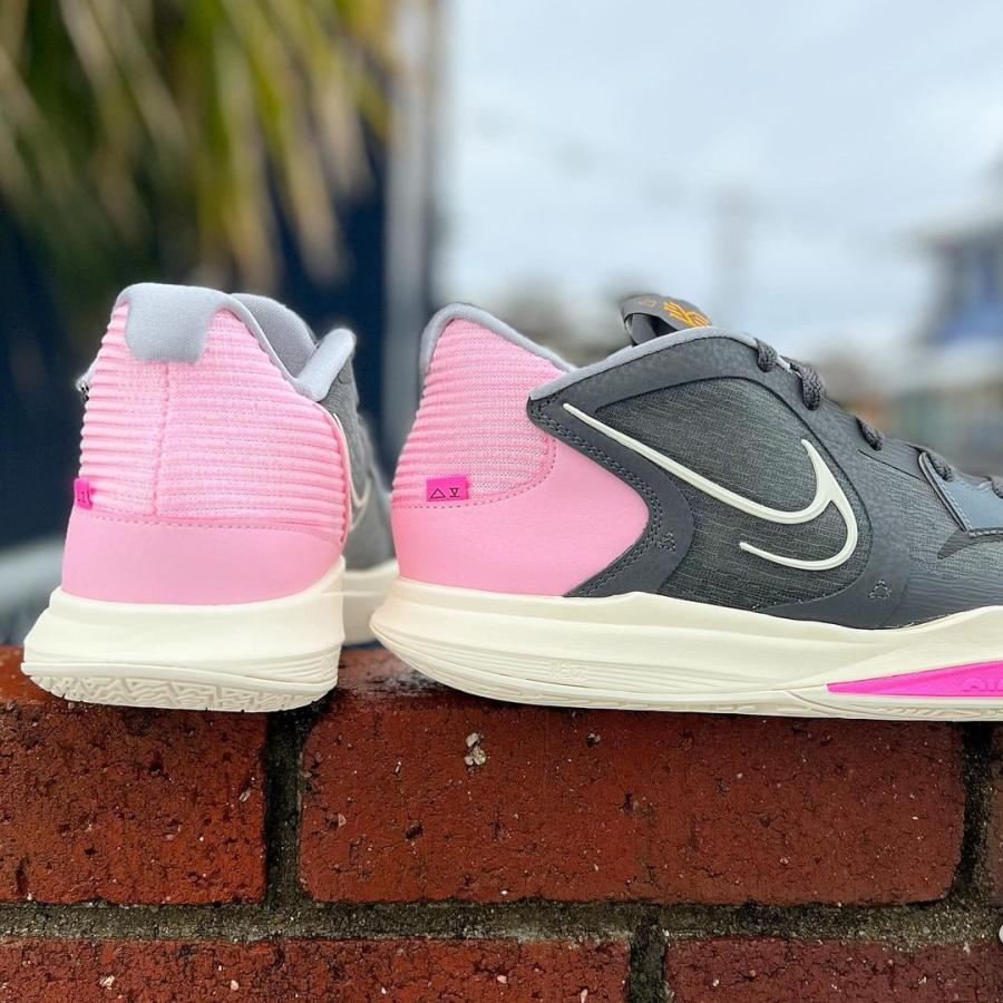 Nike Kyrie Low5ピンク/バスケットシューズ NIKE KYRIE LOW 5 ナイキ カイリー ローカット 5 【MEN'S】 iron