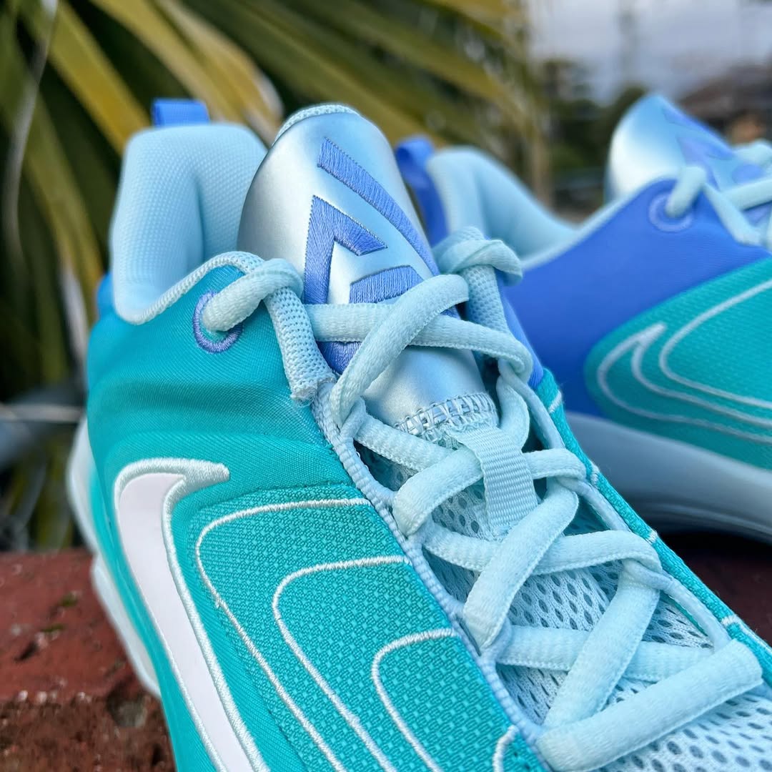 NIKE GIANNIS IMMORTALITY 4 GS ナイキ ヤニス イモータリティ 4