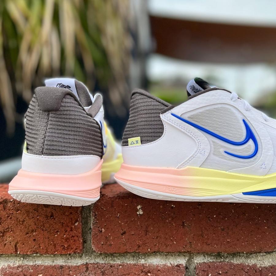 NIKE KYRIE LOW 5 'BUTTERFLY EFFECT' ナイキ カイリー ローカット 5