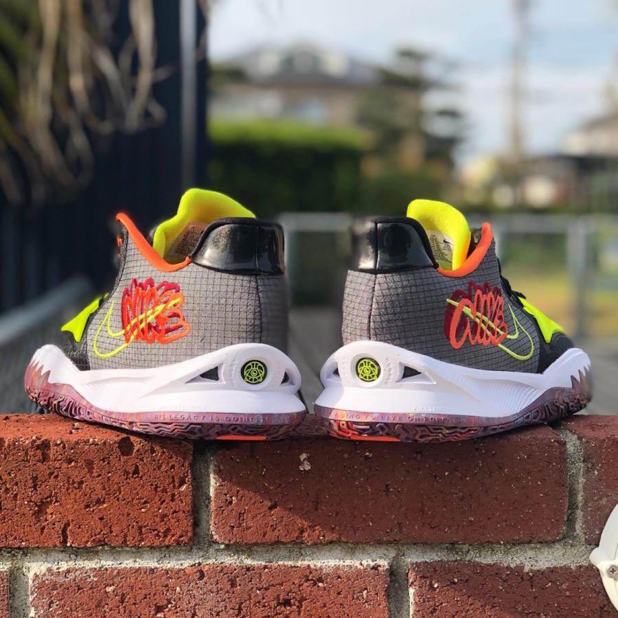NIKE KYRIE LOW 4 'BLACK TURF ORANGE' ナイキ カイリー ローカット 4