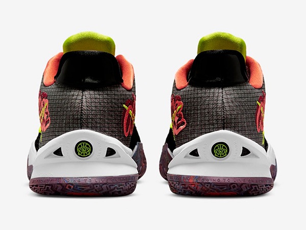 NIKE KYRIE LOW 4 'BLACK TURF ORANGE' ナイキ カイリー ローカット 4