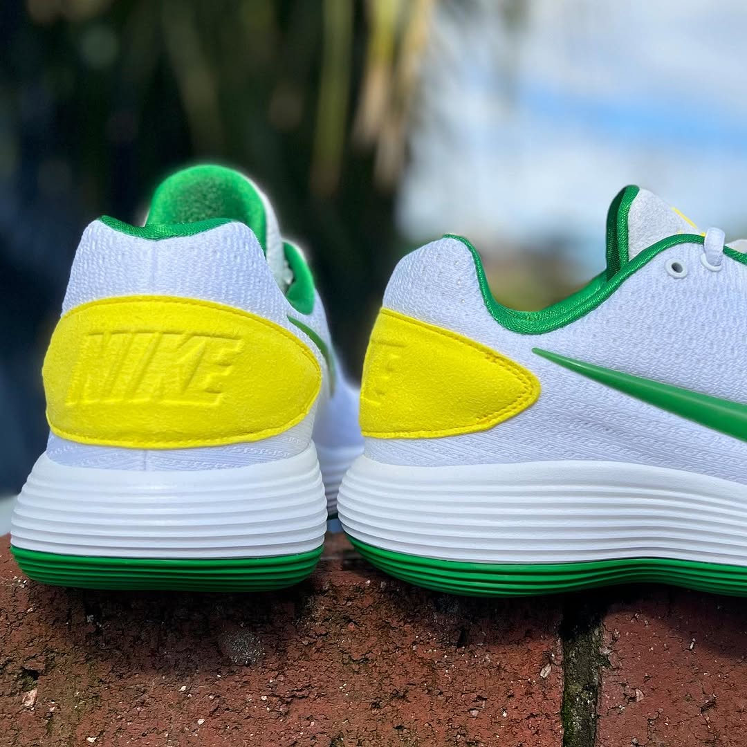 NIKE HYPERDUNK 2017 LOW EP 'OREGON' ナイキ ハイパーダンク 2017