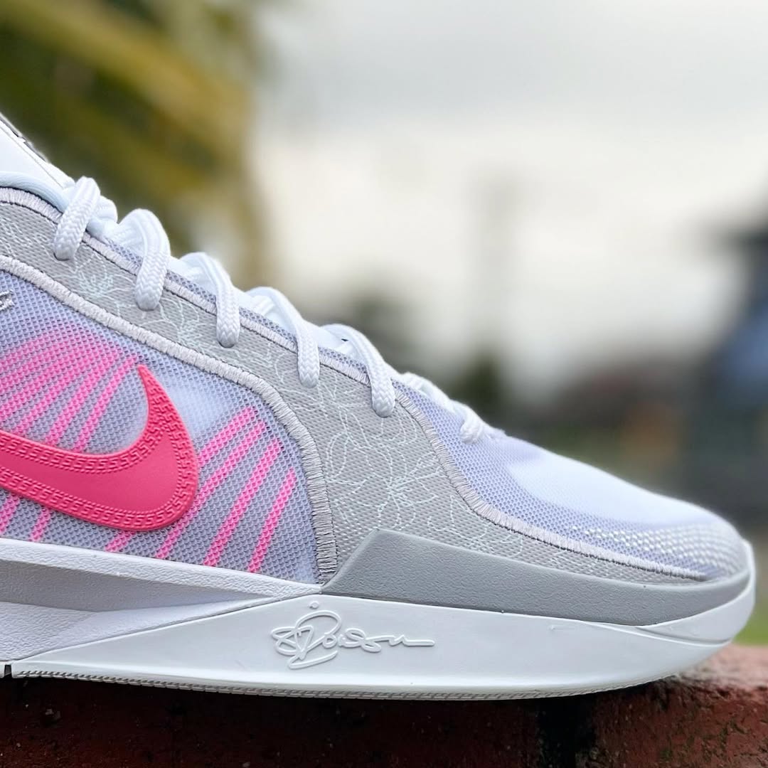 NIKE SABRINA 2 EP 'LILY' 'MENS SIZE' ナイキ サブリナ 2 ウィメンズ