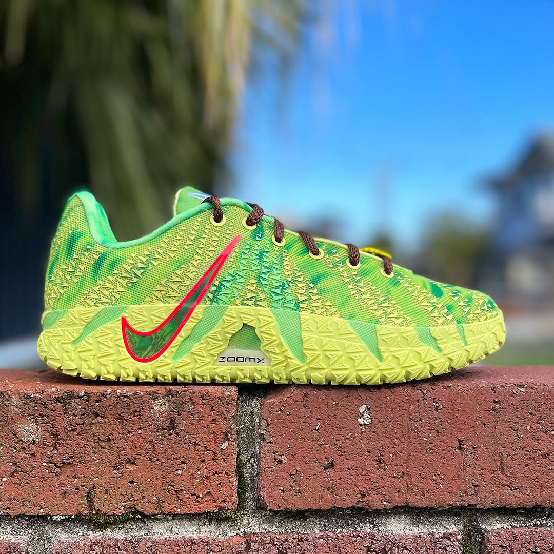 NIKE JA 3 GS 'SPOOKY SEASON' ナイキ ジャ 3 ジャ モラント 【BOY'S