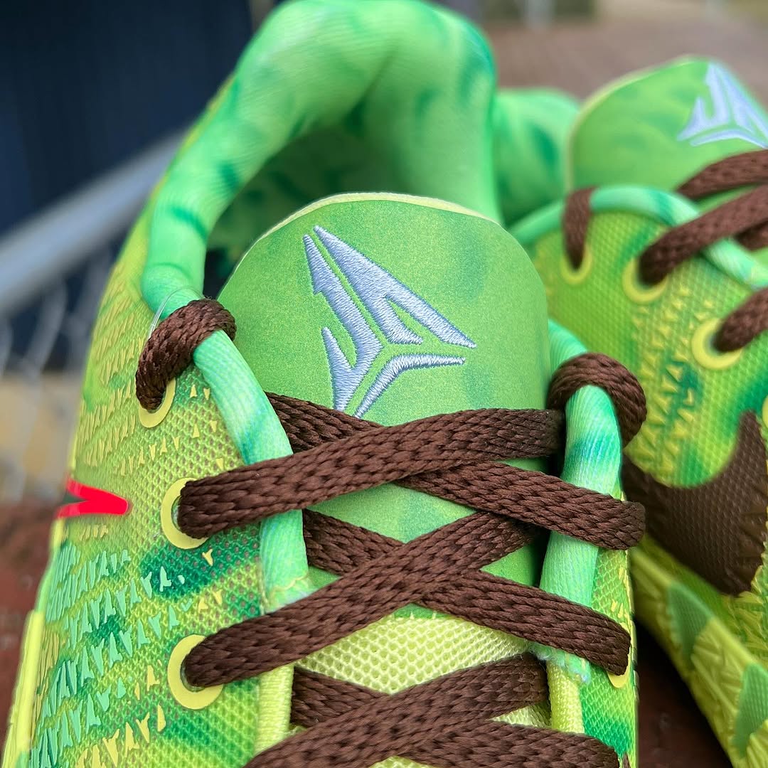 NIKE JA 3 GS 'SPOOKY SEASON' ナイキ ジャ 3 ジャ モラント 【BOY'S