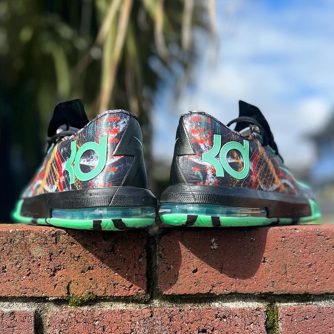 NIKE KD 6 RETRO 'ILLUSION' ナイキ ケーディ 4 ケビン デュラント