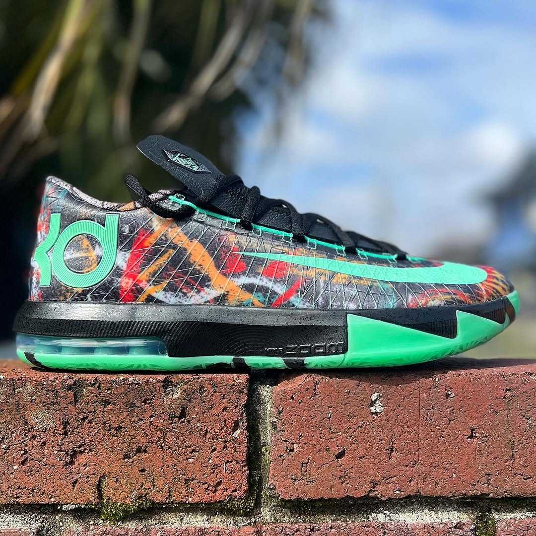 NIKE KD 6 RETRO 'ILLUSION' ナイキ ケーディ 4 ケビン デュラント