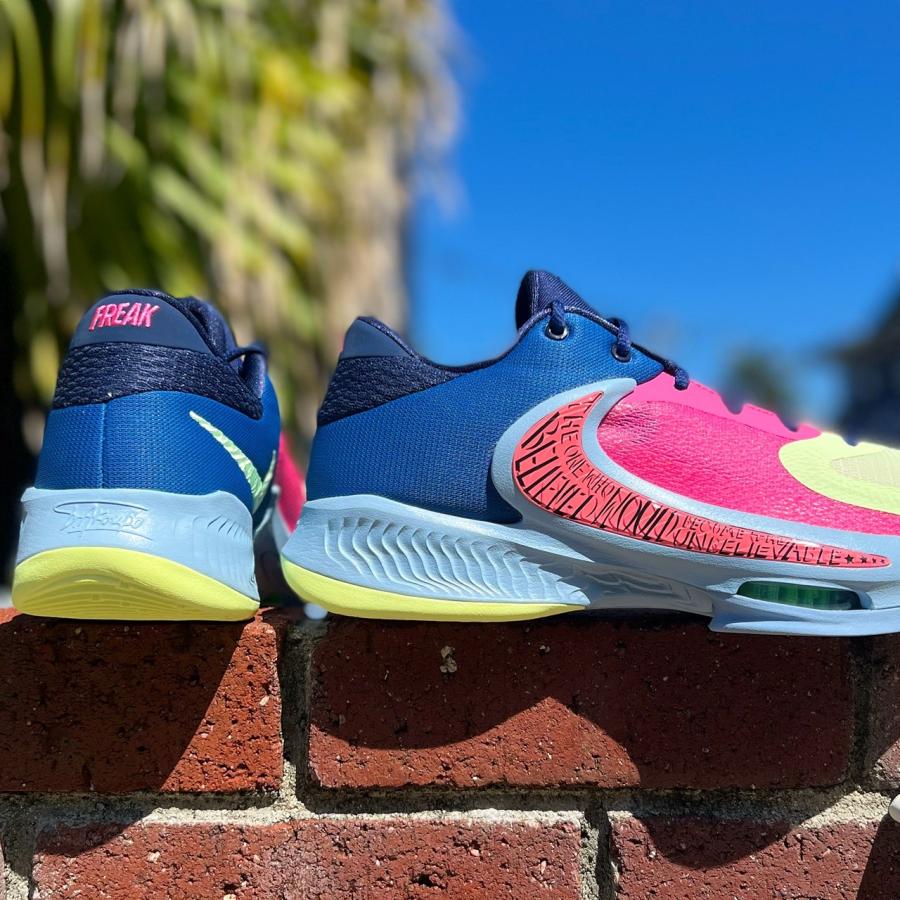 シューズ(男性用) ZOOM FREAK 4 Nike Zoom Freak 4 