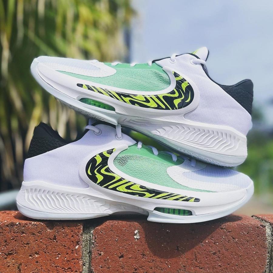 NIKE ズームフリーク4 フリーク（NIKE） NIKE Zoom Freak 4 White/Oxygen Purple