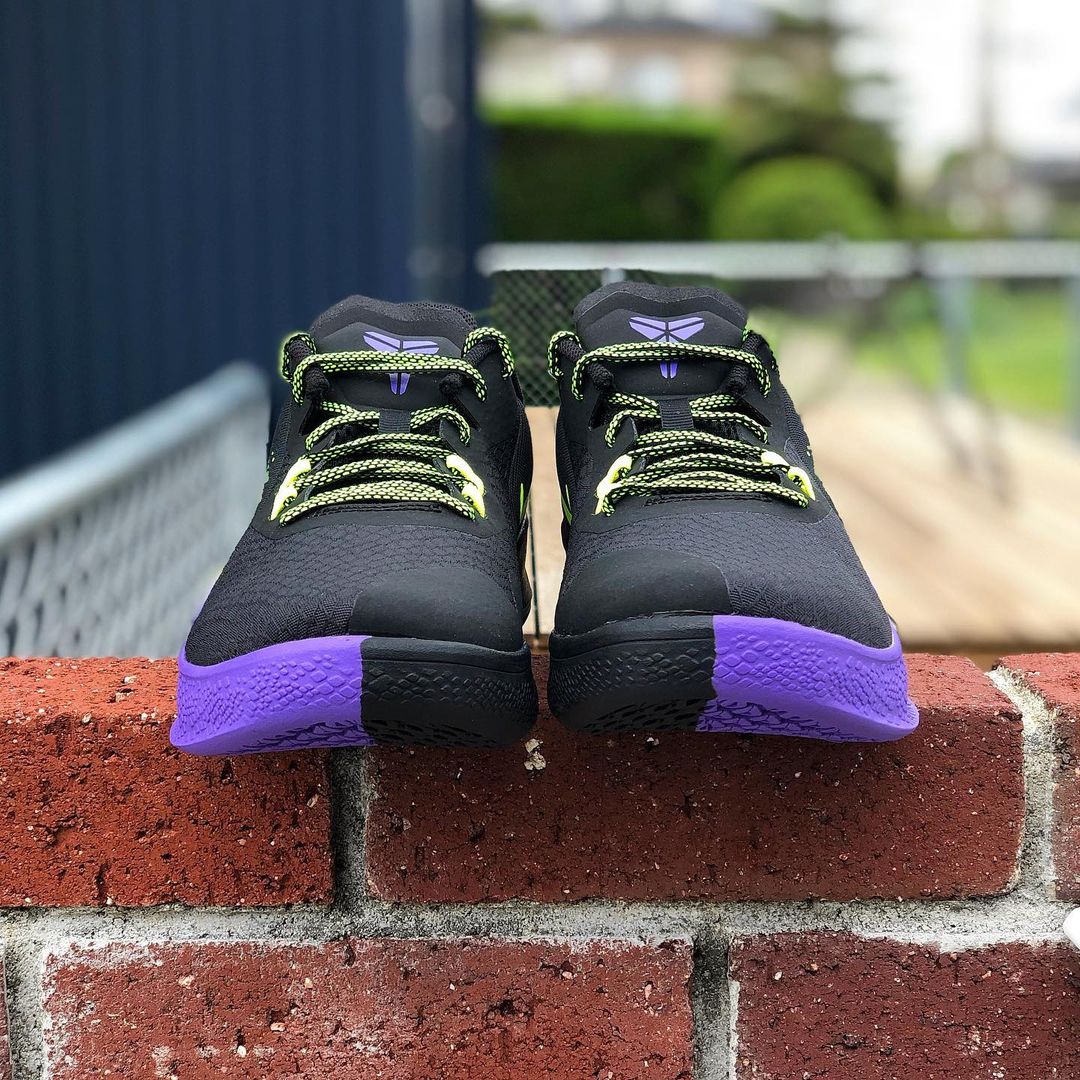 NIKE KOBE MAMBA FURY 'LAKERS AWAY' ナイキ コービー ブライアント