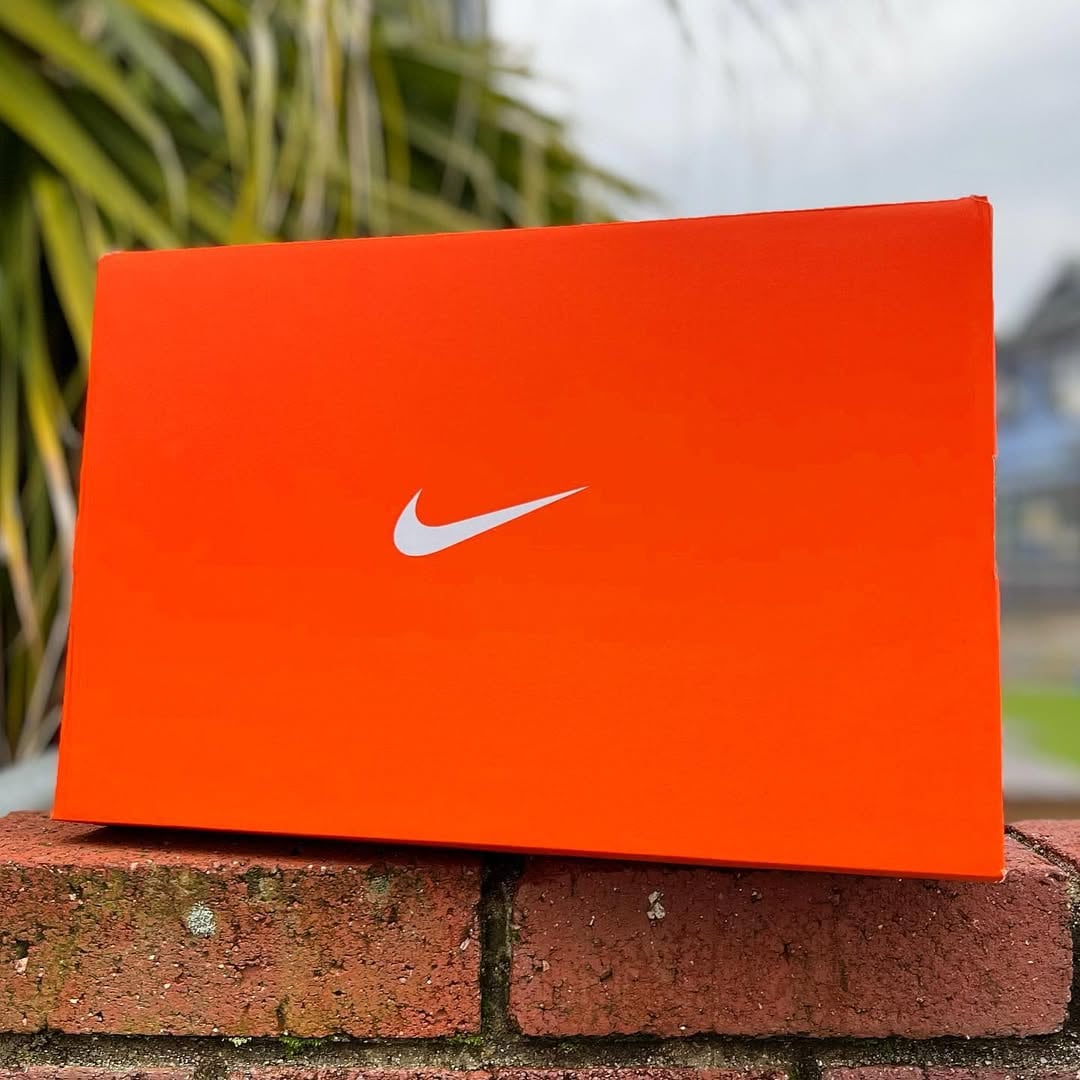 NIKE HYPERDUNK 2017 LOW EP ナイキ ハイパーダンク 2017 EPモデル