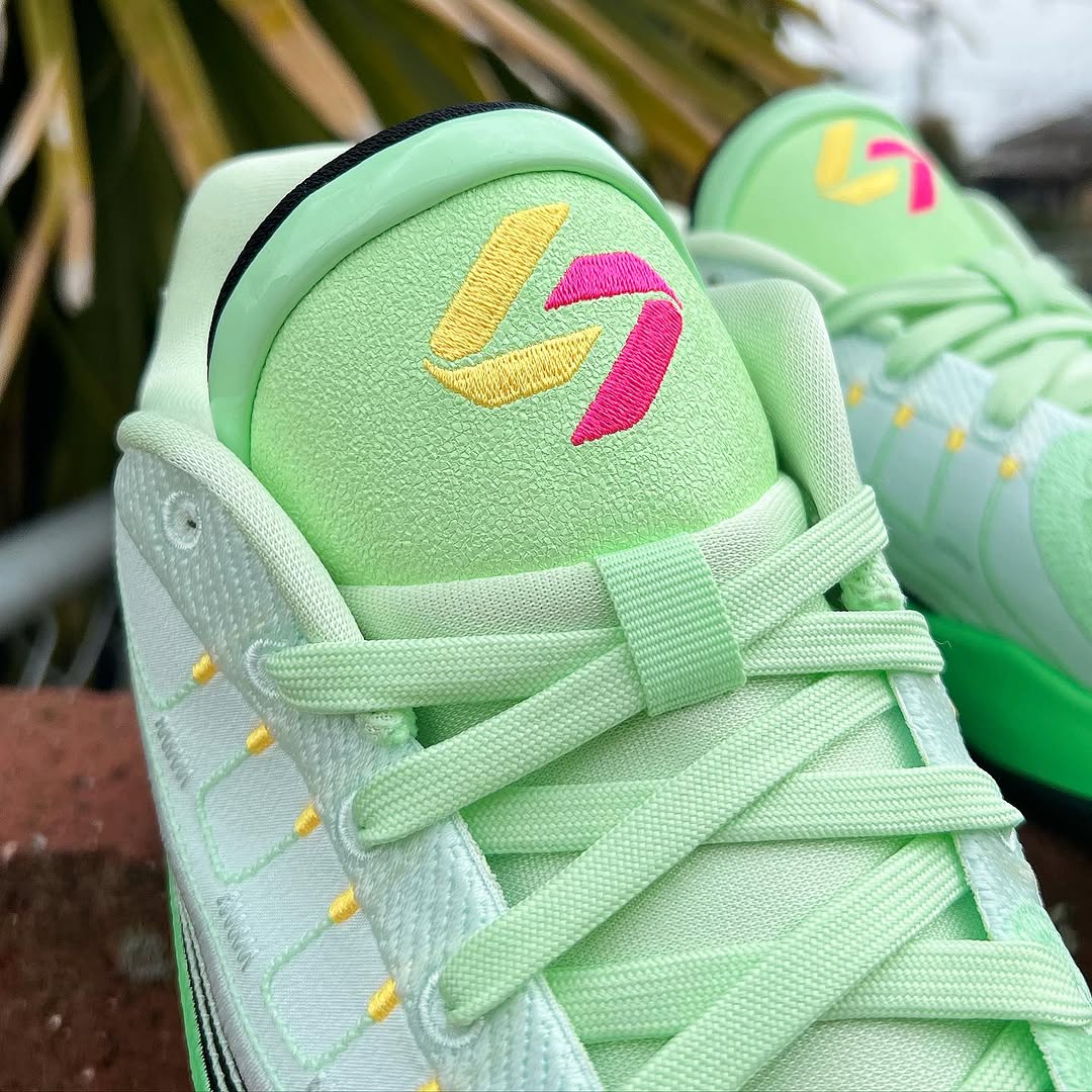 シューズ(男性用) Luka 4 PF \" Space Navigator \" 30cm JORDAN LUKA 4 PF 'SPACE NAVIGATOR' ナイキ ジョーダン ルカ 4