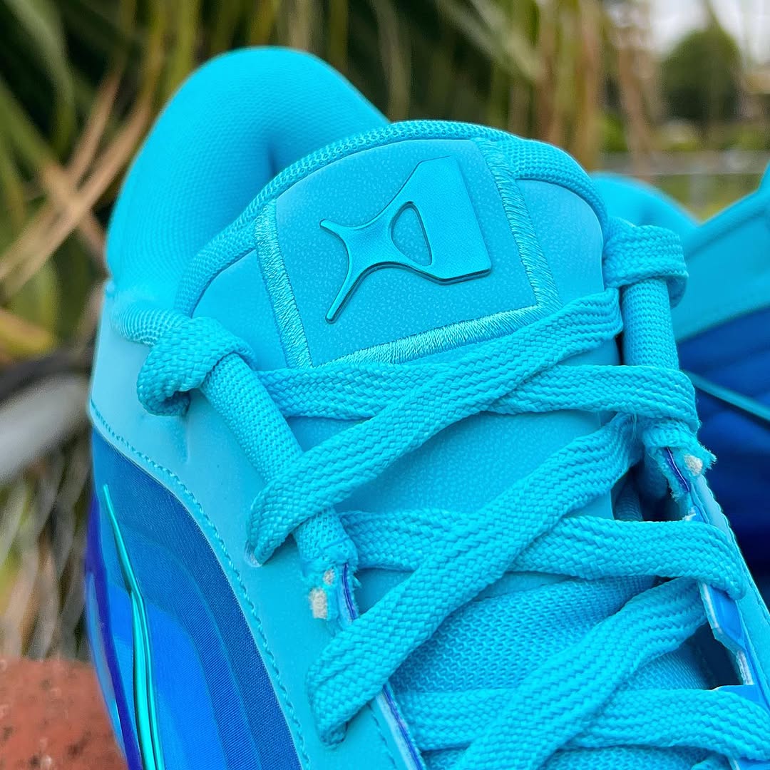 NIKE A ONE 'BLUE FURY' ナイキ エー ワン ウィメンズ エイジャ