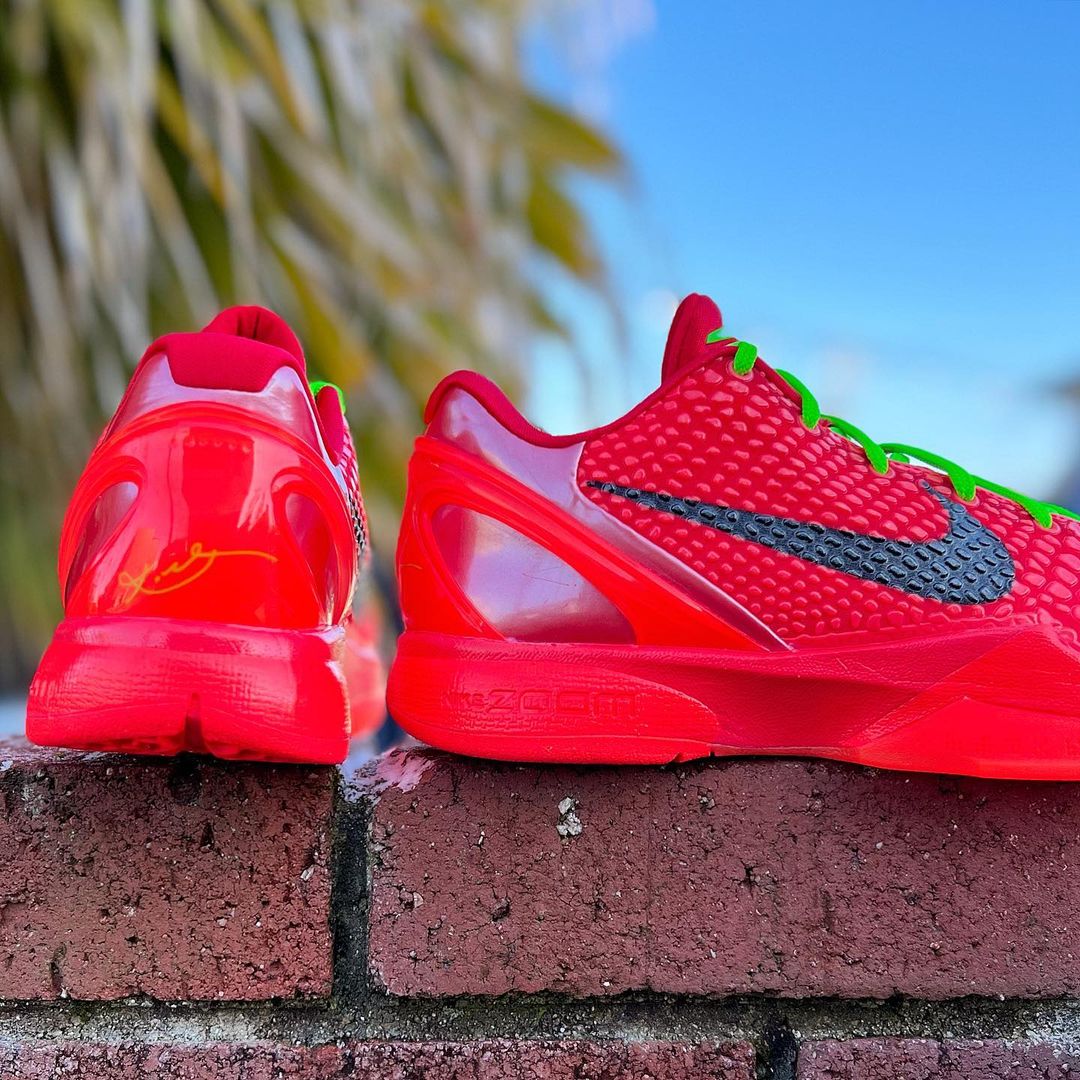 NIKE KOBE 6 PROTRO 'REVERSE GRINCH' ナイキ コービー 6 プロトロ