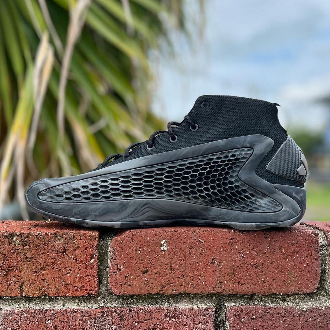 ADIDAS A.E. 1 'CHARCOAL' アディダス アンソニー エドワーズ 1 core