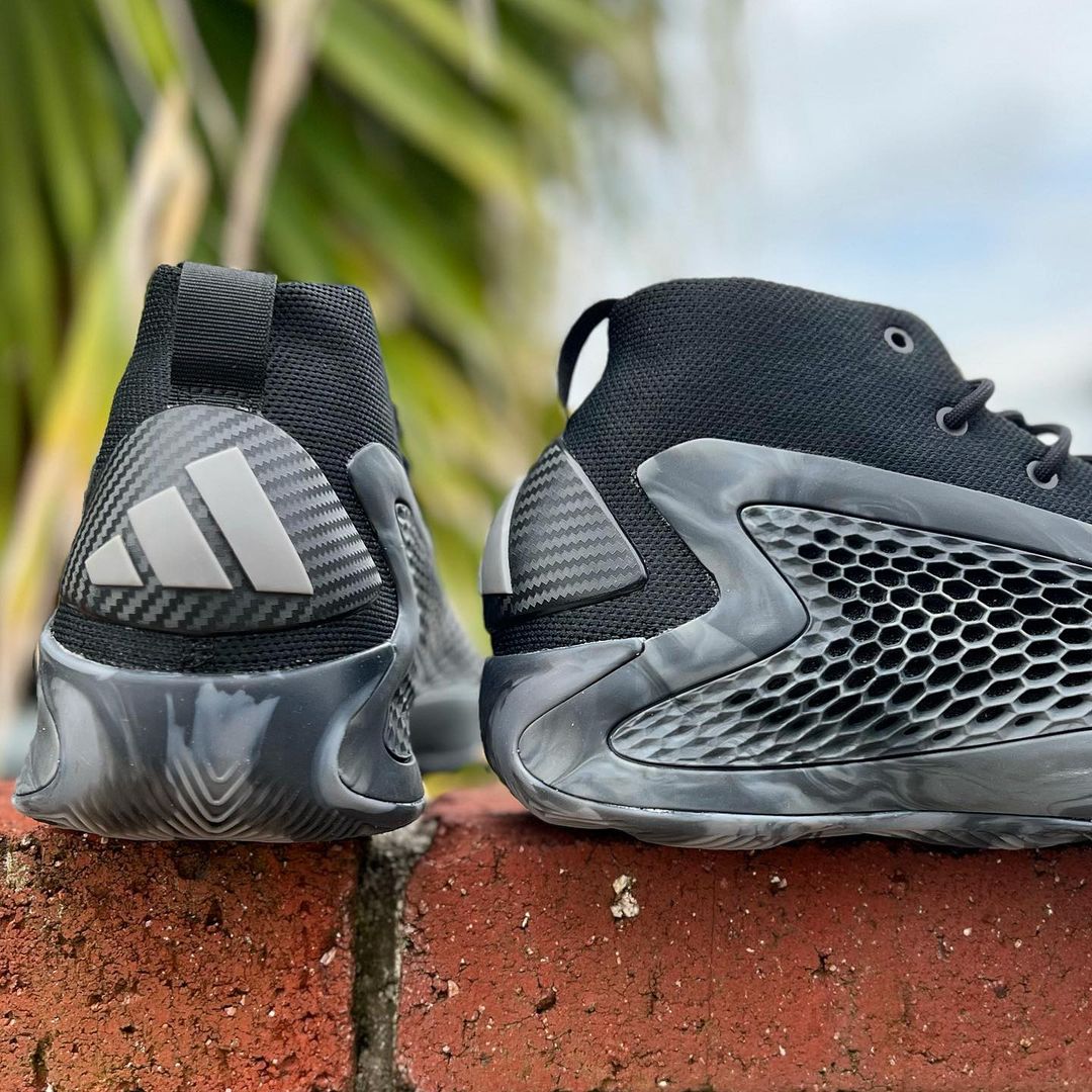 ADIDAS A.E. 1 'CHARCOAL' アディダス アンソニー エドワーズ 1 core