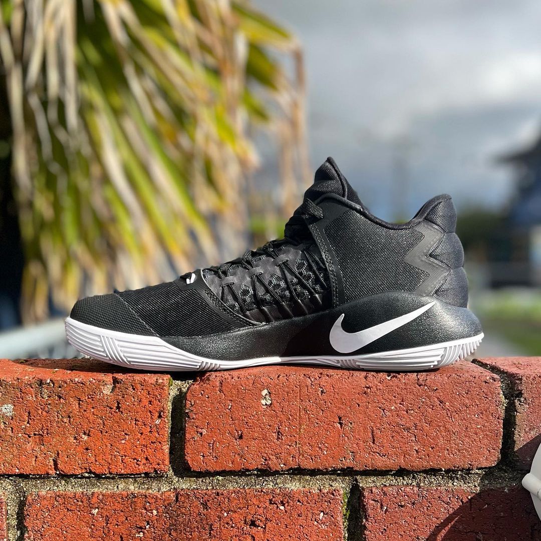 Nike ハイパーダンク NIKE HYPERDUNK 2017 LOW EP ナイキ ハイパーダンク 2017 EPモデル