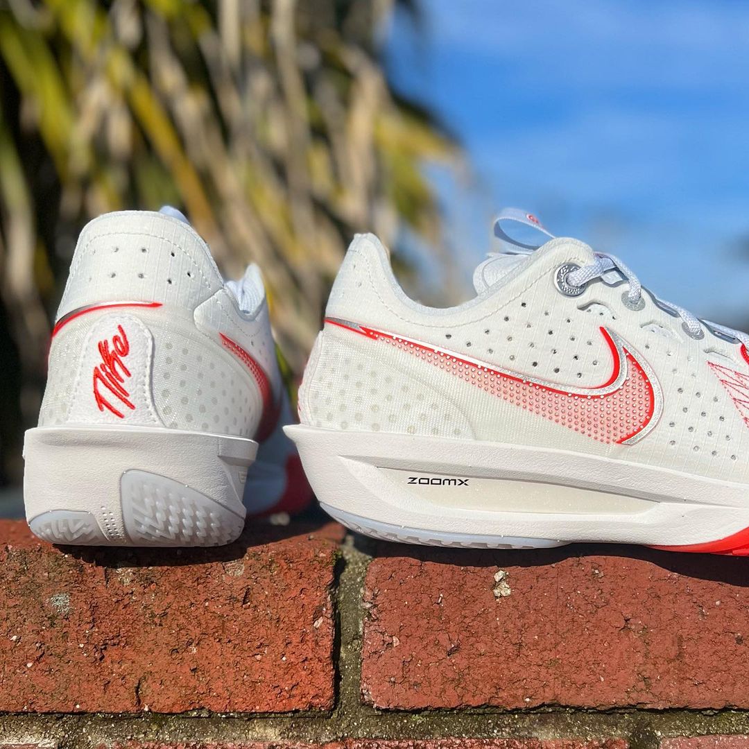 NIKE AIR ZOOM G.T. CUT 3 ナイキ エア ズーム GT カット 3 【MEN'S