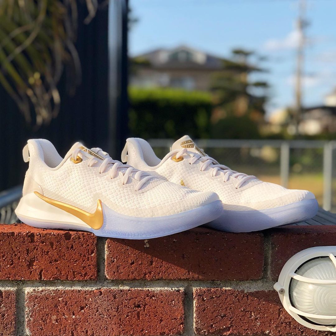 シューズ(男性用) Nike Mamba Focus llic Gold Nike Men's Mamba Focus Phantom/Metallic Gold: Buy Online at