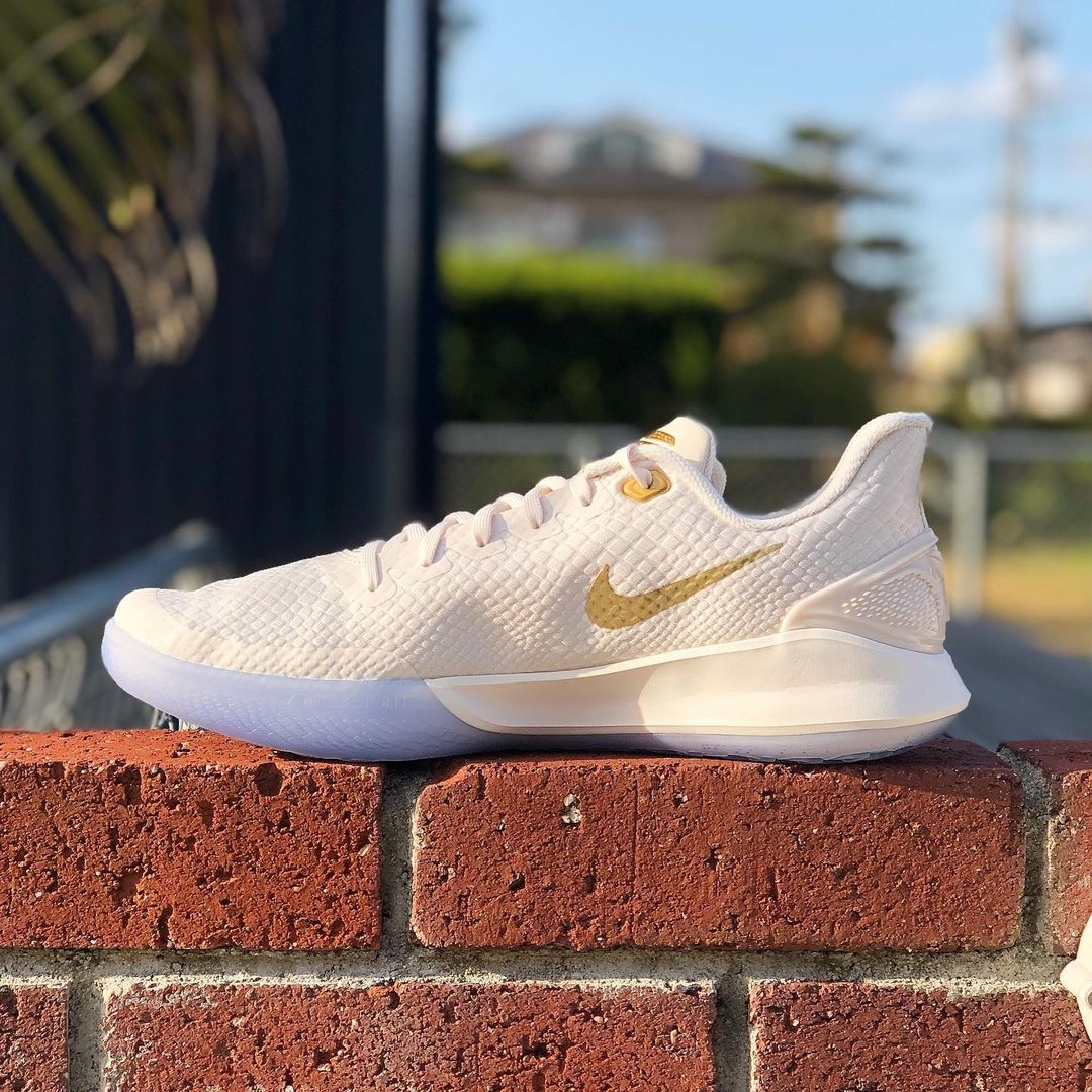NIKE KOBE MAMBA FOCUS ナイキ コービー マンバ フォーカス