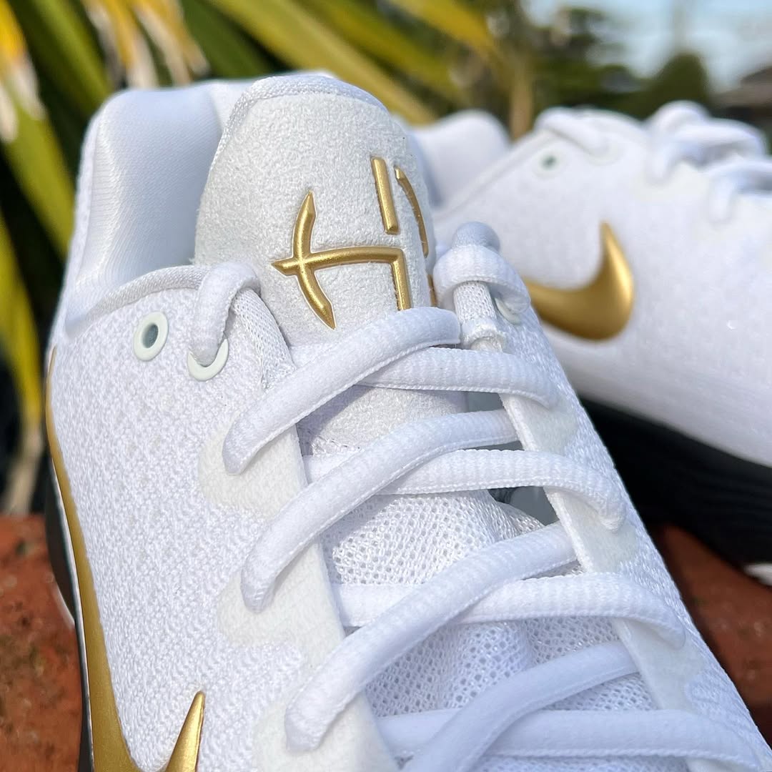 NIKE HYPERDUNK 2017 LOW EP ナイキ ハイパーダンク 2017 EPモデル
