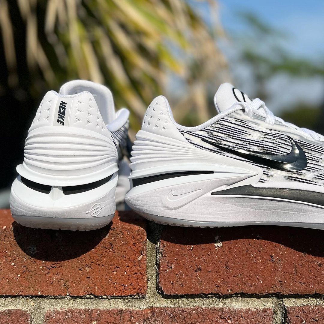 NIKE AIR ZOOM G.T. CUT 2 ナイキ エア ズーム GT カット 2 【MEN'S