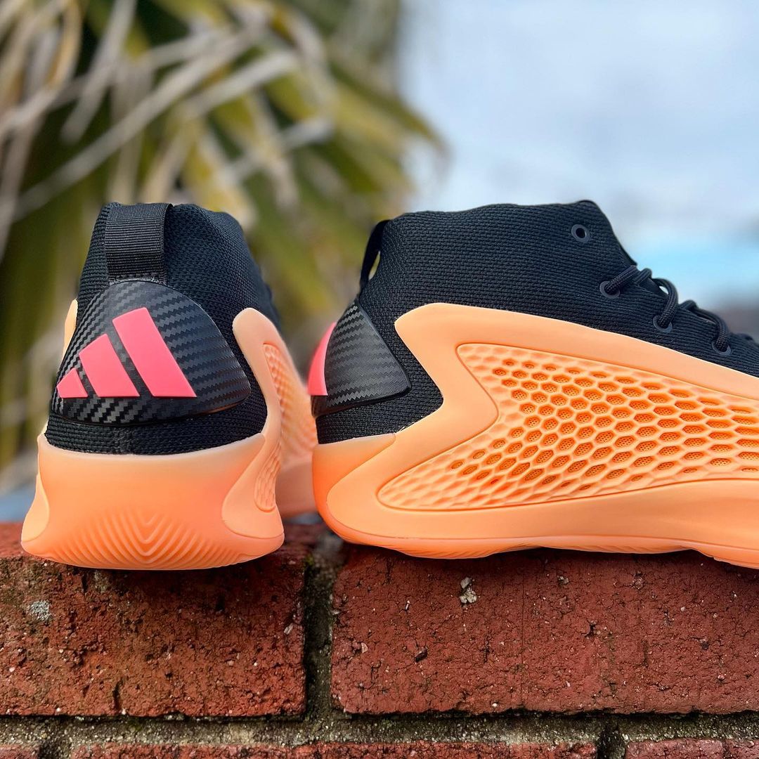 ADIDAS A.E. 1 'WITH LOVE' アディダス アンソニー エドワーズ 1 acid