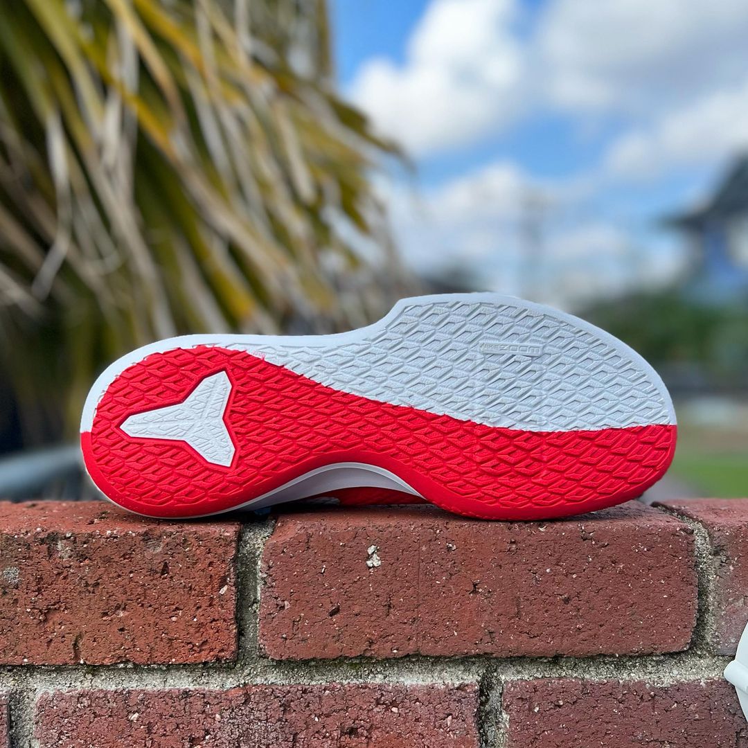 NIKE KOBE MAMBA FOCUS TB ナイキ コービー マンバ フォーカス 【MEN'S