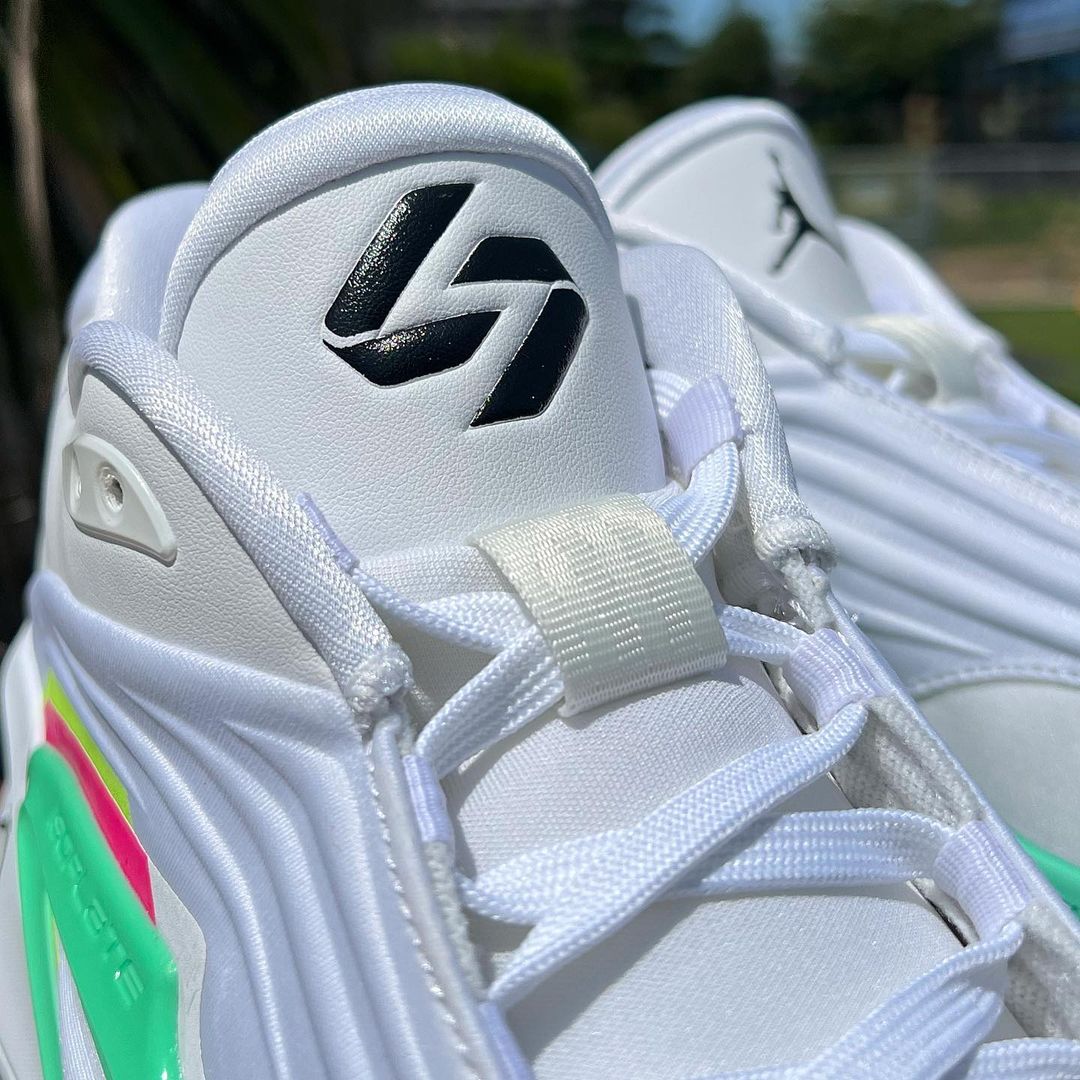 JORDAN LUKA 3 'PHOTO FINISH' ナイキ ジョーダン ルカ 3 ドンチッチ