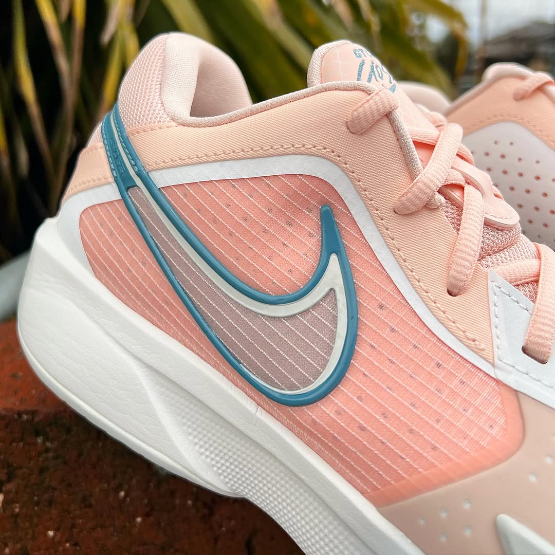 NIKE AIR ZOOM G.T. CUT CROSS ナイキ エア ズーム GT カット クロス