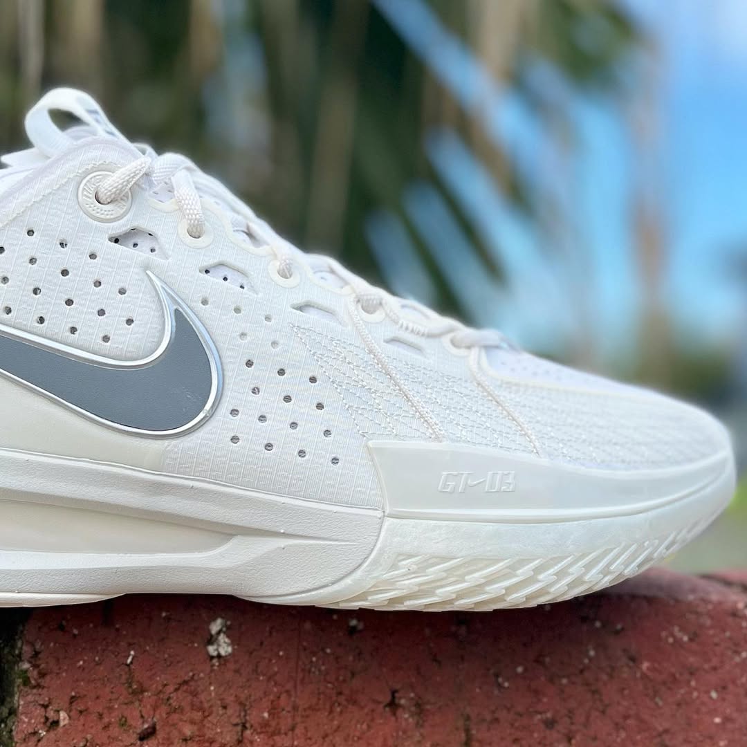NIKE AIR ZOOM G.T. CUT 3 EP ナイキ エア ズーム GT カット 3 【MEN'S