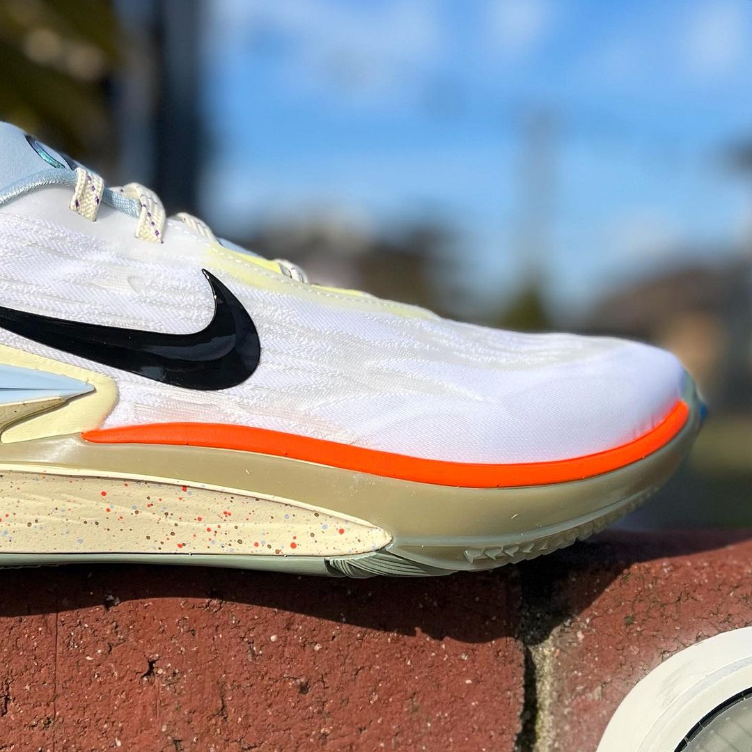 NIKE AIR ZOOM G.T. CUT 2 ナイキ エア ズーム GT カット 2 【MEN'S
