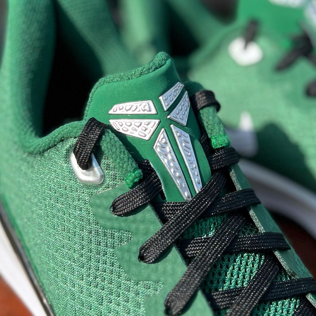 Nike Kobe シューズ ライムグリーン Nike Kobe 11 XI Elite 4KB Ghost Of Christmas Lime Volt Green